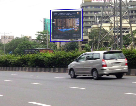Advertising On Hoarding In Chembur, Mumbai