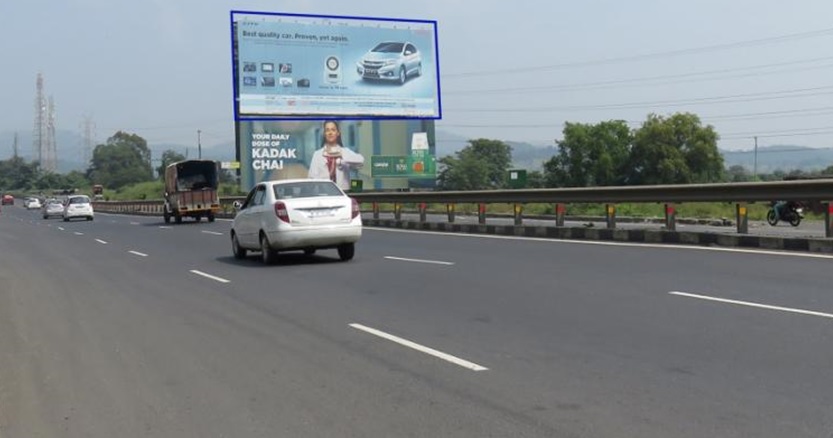 Advertising On Hoarding In Borivali West, Thane