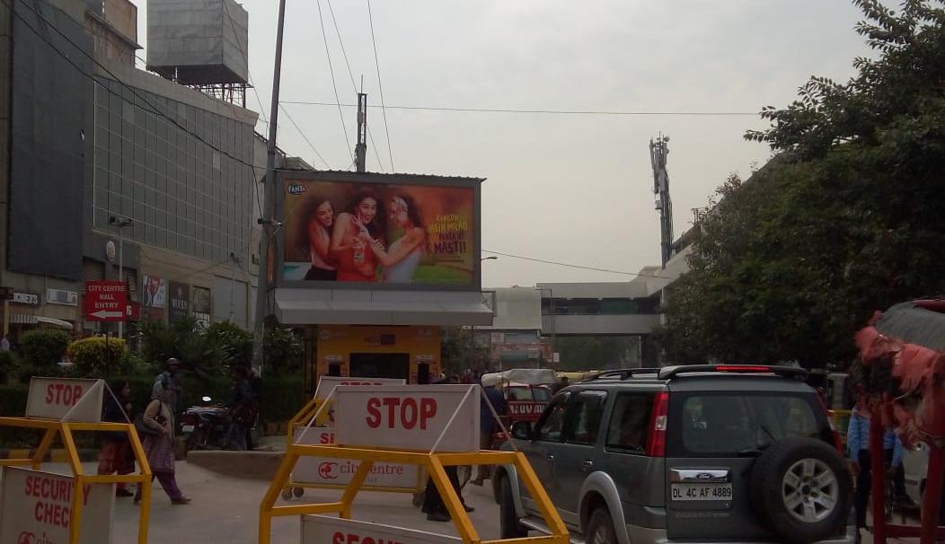 Advertising On Hoarding&Nbsp;In Sector 28, Gurugram