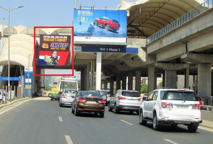 Advertising on Hoarding in Golf Course Road, Gurugram