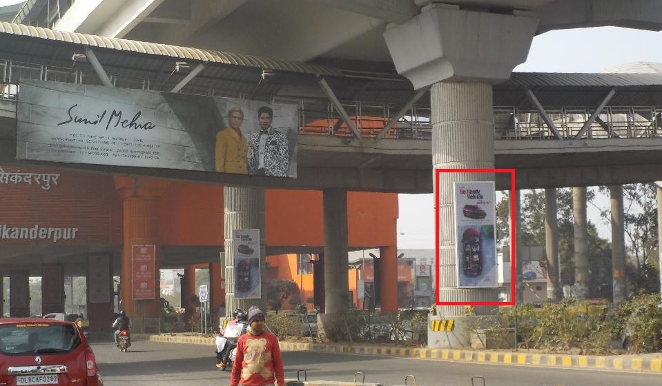 Advertising on Metro Pillar in Sector 28, Gurugram