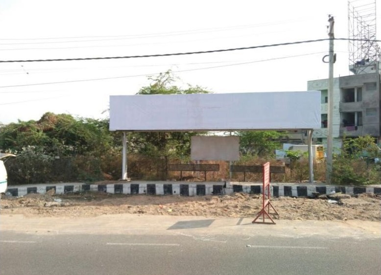 Advertising On Bus Shelter In Hitec City, Hyderabad